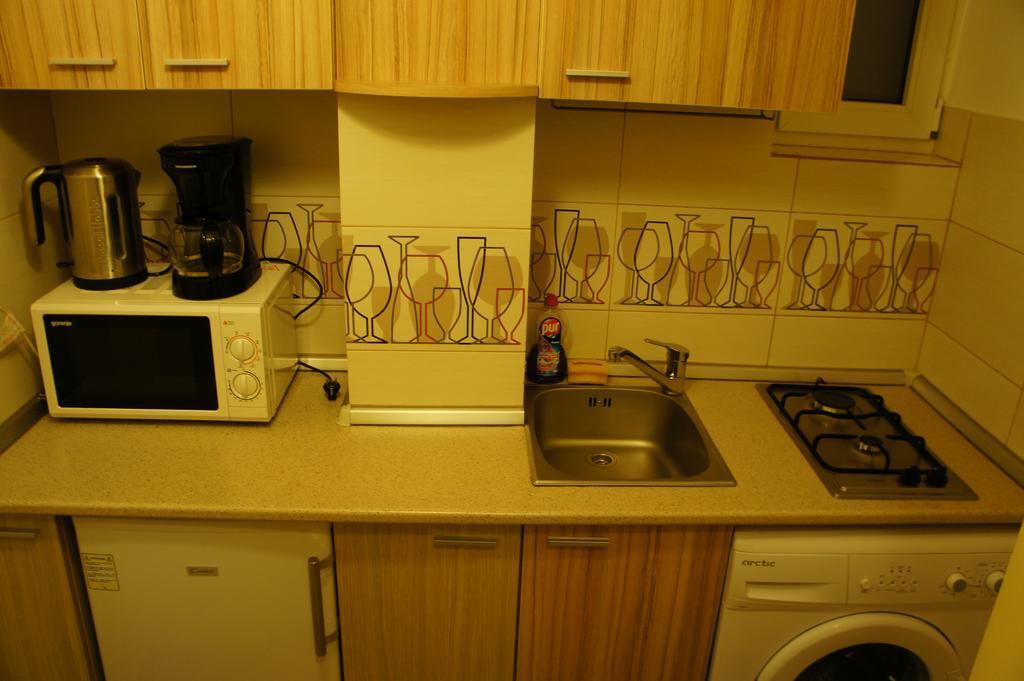 Agentia H Accommodation Bucureşti Ngoại thất bức ảnh