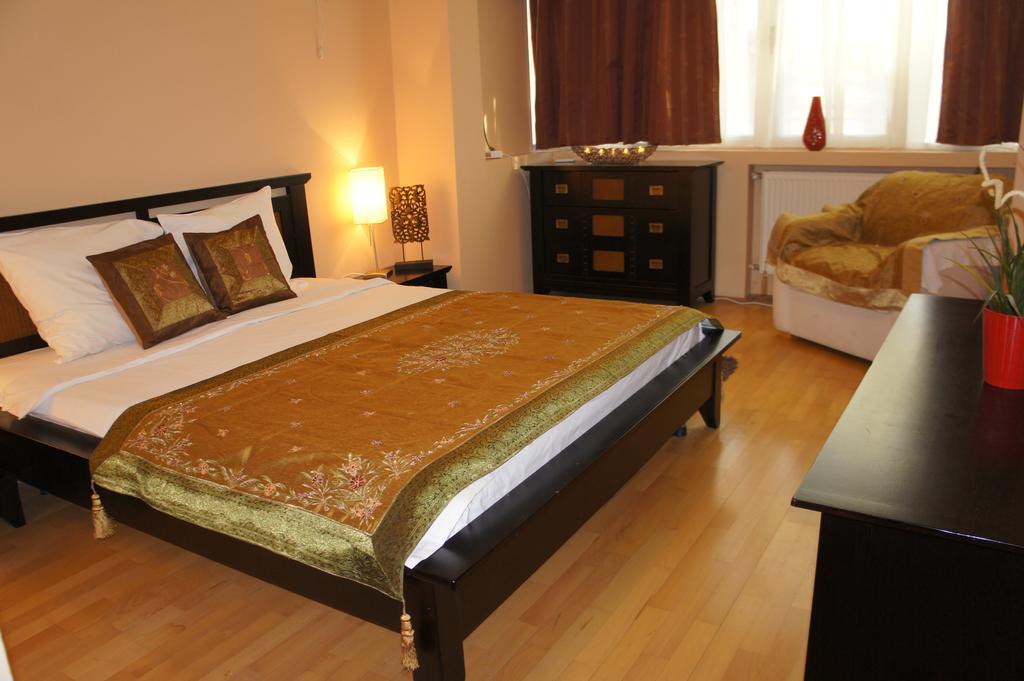 Agentia H Accommodation Bucureşti Ngoại thất bức ảnh