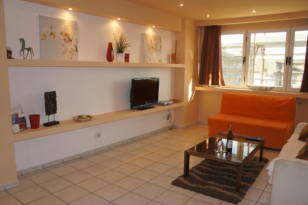 Agentia H Accommodation Bucureşti Ngoại thất bức ảnh