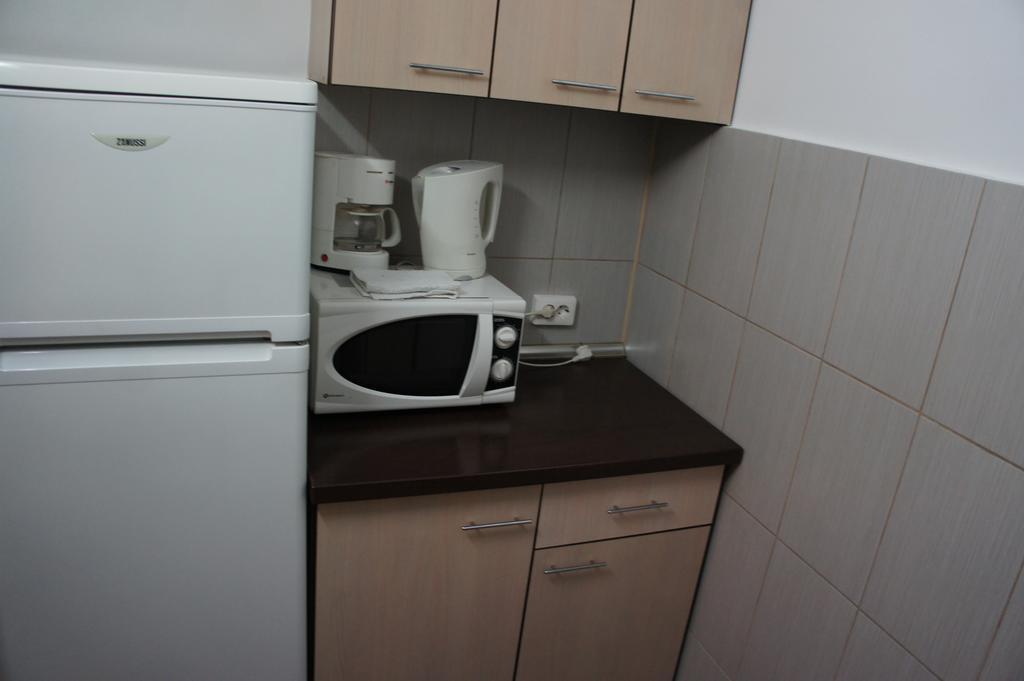 Agentia H Accommodation Bucureşti Ngoại thất bức ảnh