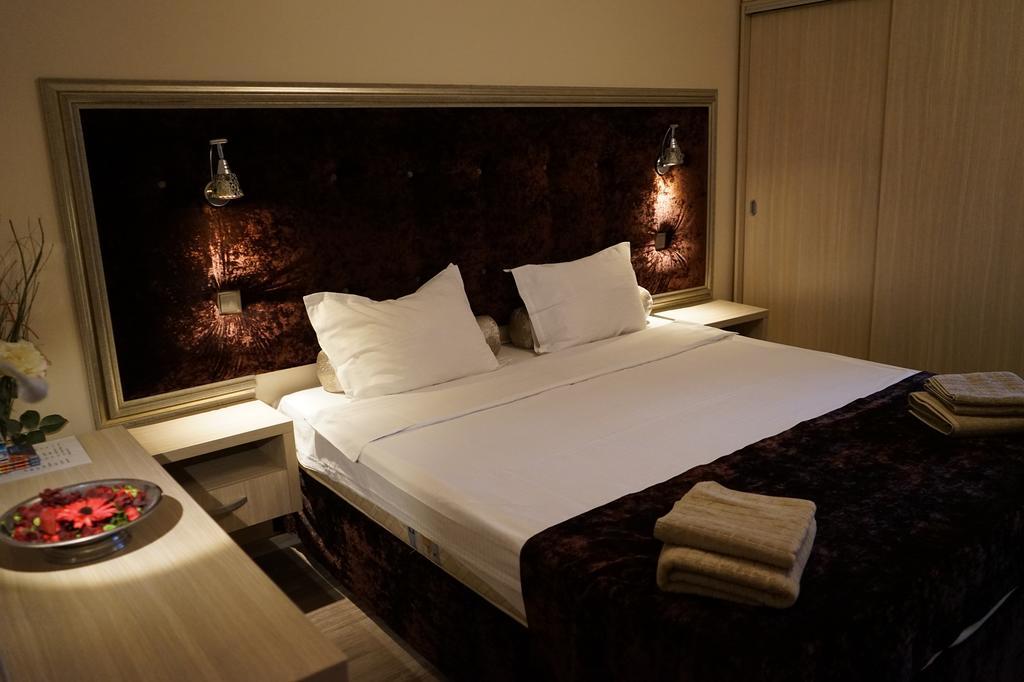 Agentia H Accommodation Bucureşti Ngoại thất bức ảnh