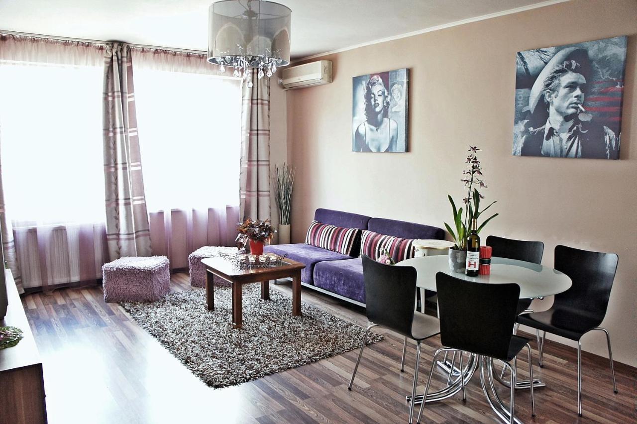 Agentia H Accommodation Bucureşti Ngoại thất bức ảnh